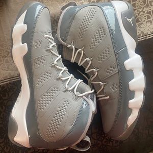 Cool grey retro 9